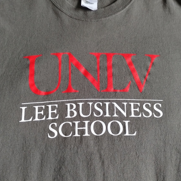 UNLV Lee Business School of Beam Hall * LARGE  * T Shirt - Picture 3 of 5